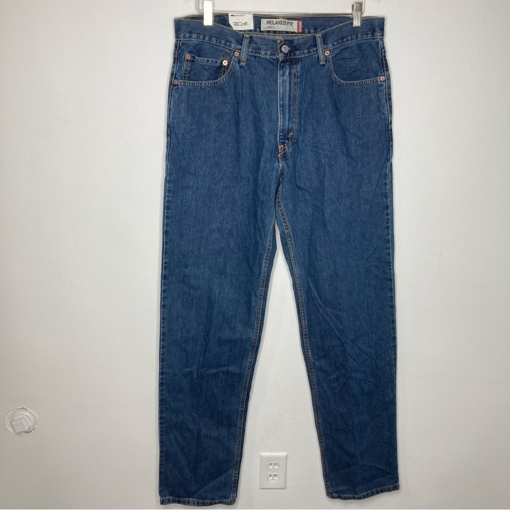 NWT Levi’s 505 relaxed fit Jeans size‎ 34 x 36